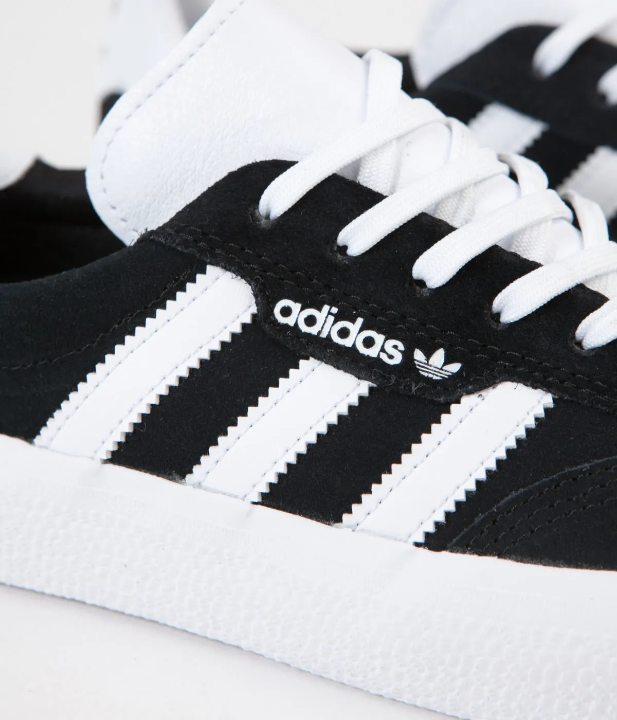 Adidas 3MC Shoes - Core Black / White / Gum4