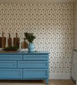 Auguste Wallpaper by Farrow & Ball BP6502 White Tie / Treron