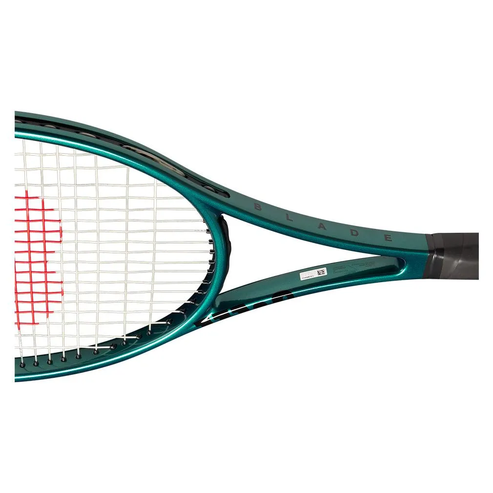 Blade Pro 18x20 v9 Demo Tennis Racquet