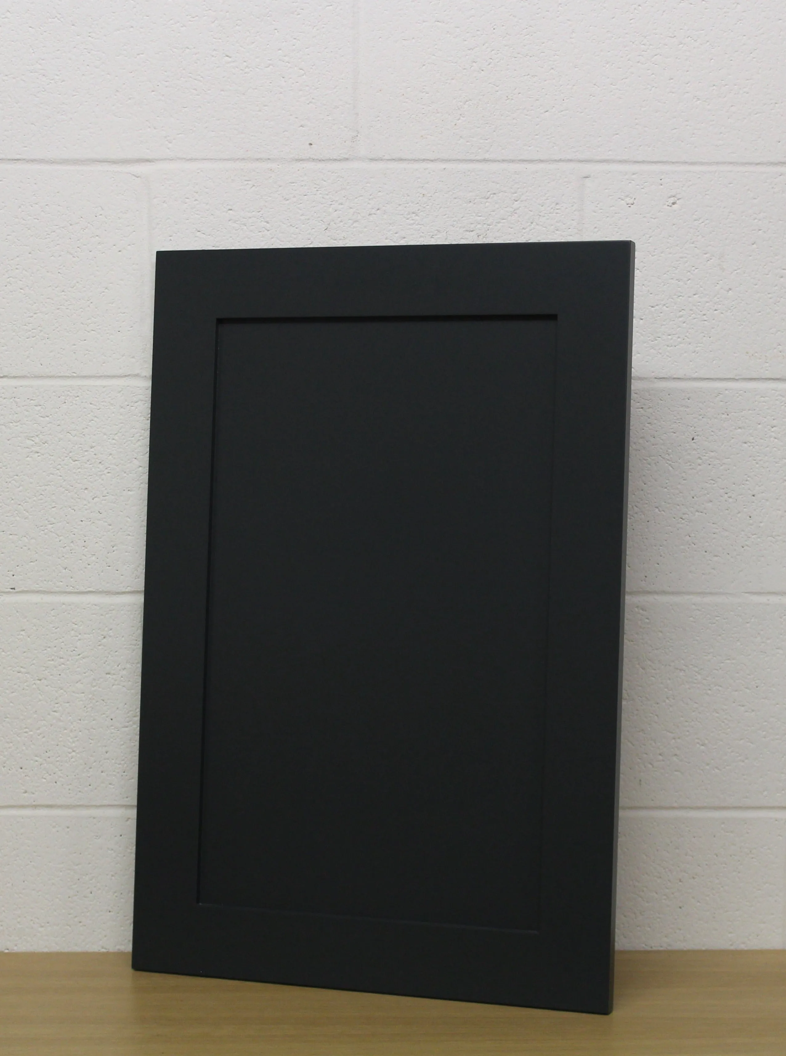 BTK Richmond | Made to Measure | Painted Shaker Kitchen Door