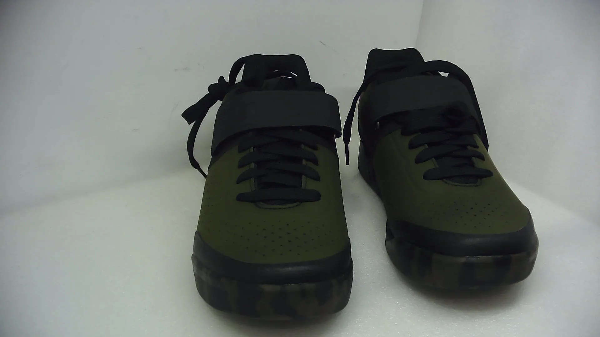 Giro Chamber II Bicycle Shoes Trail Green 45 (Without Original Box)