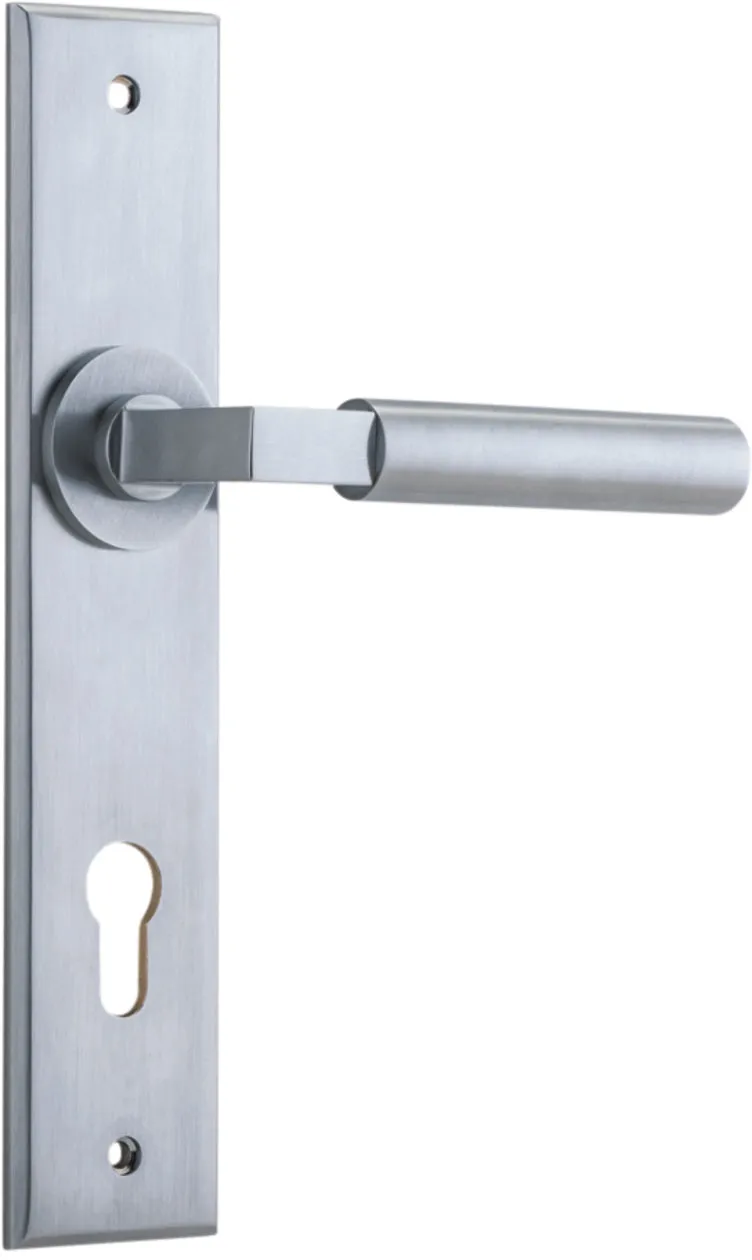 IVER BERLIN DOOR LEVER HANDLE ON CHAMFERED RECTANGULAR BACKPLATE - CUSTOMISE TO YOUR NEEDS