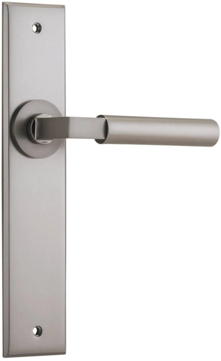 IVER BERLIN DOOR LEVER HANDLE ON CHAMFERED RECTANGULAR BACKPLATE - CUSTOMISE TO YOUR NEEDS