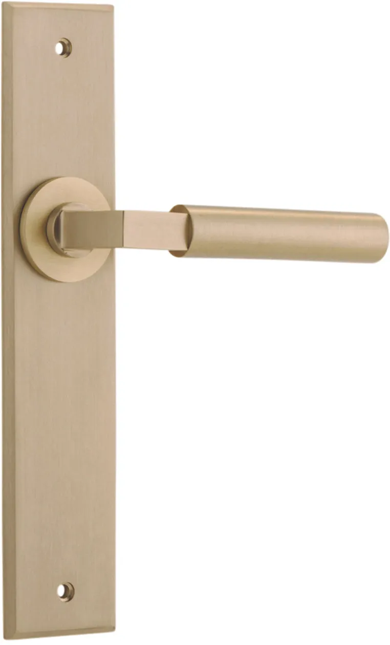 IVER BERLIN DOOR LEVER HANDLE ON CHAMFERED RECTANGULAR BACKPLATE - CUSTOMISE TO YOUR NEEDS