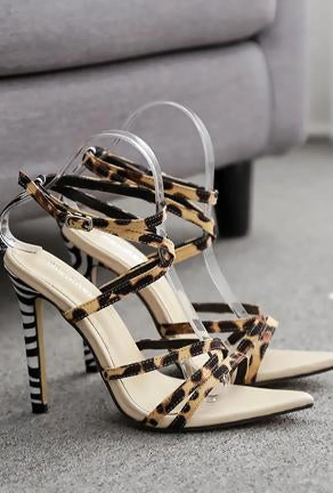 LORRA - ANIMAL PRINT SANDALS