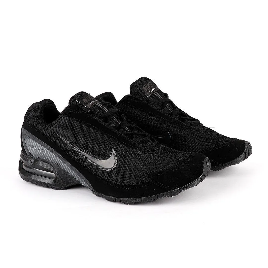 N Presto Essential Black Sneaker