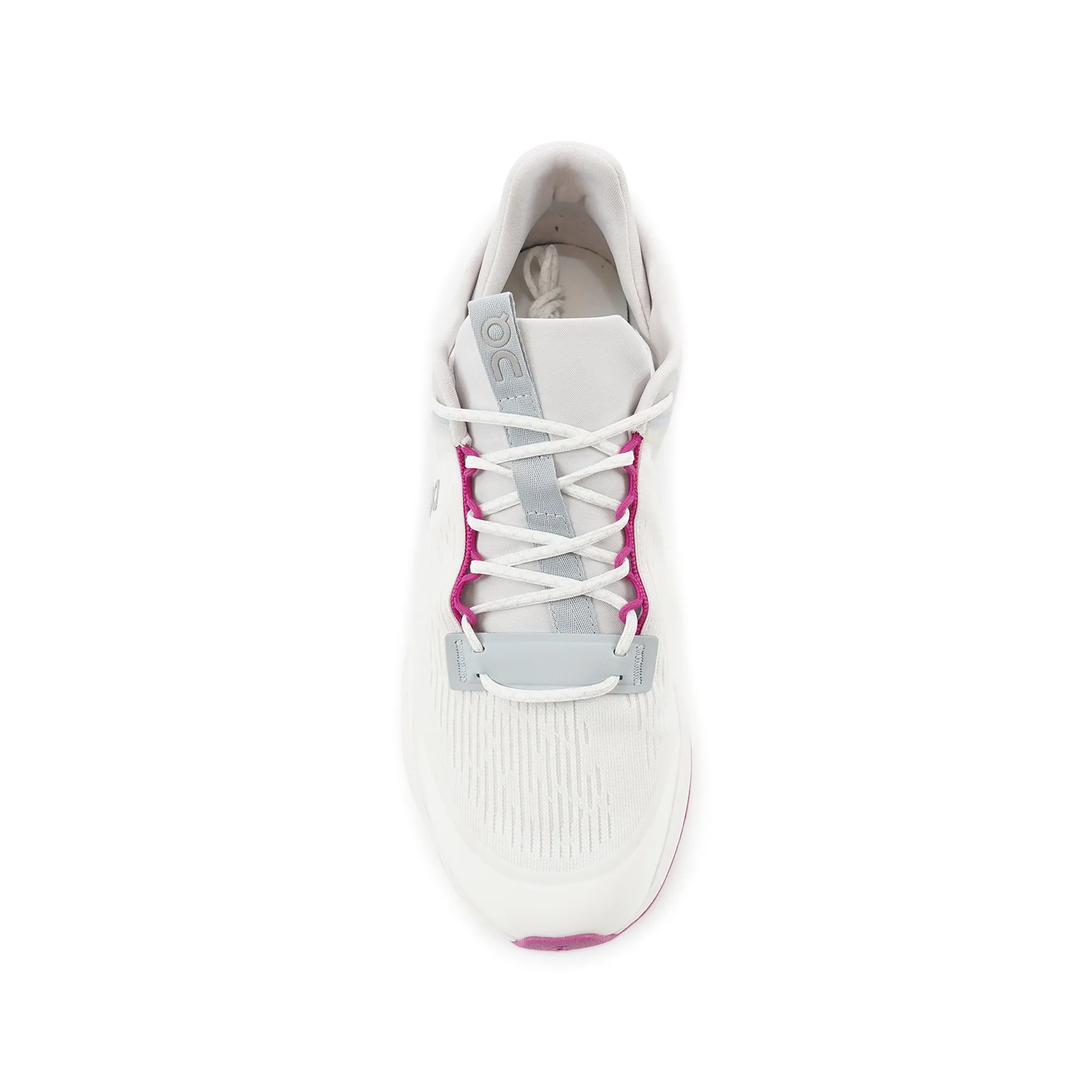 On running Women's Cloudnova Flux 3WD10381103