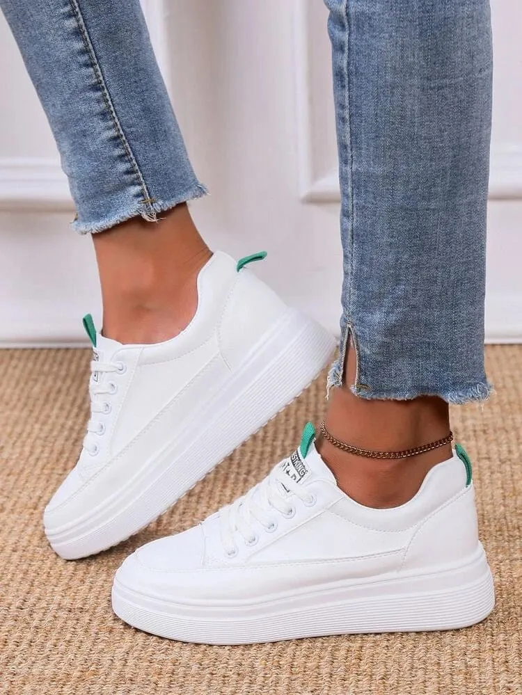 Patch Decor Lace-up Sneakers