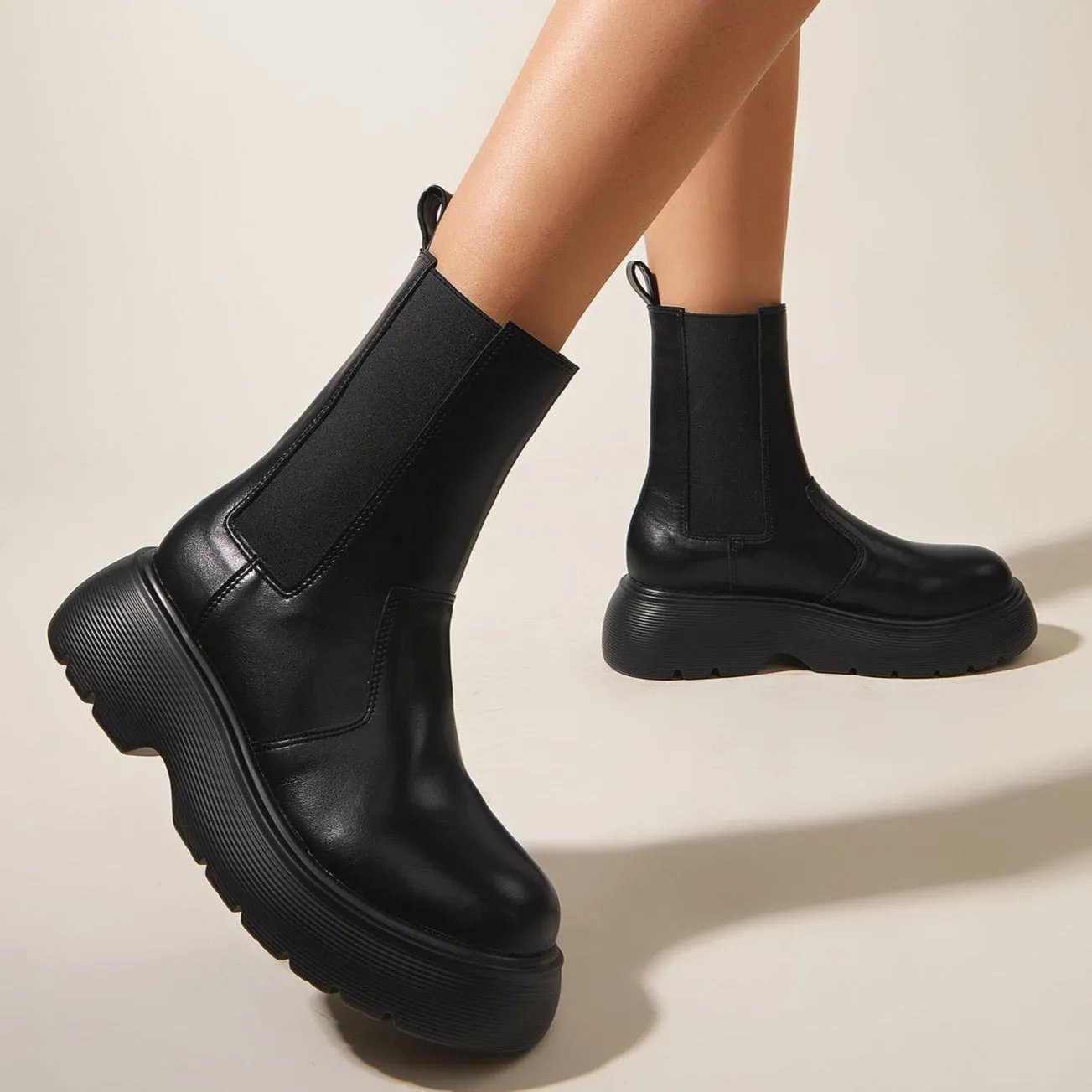 Thick-soled British Style Chelsea Boots