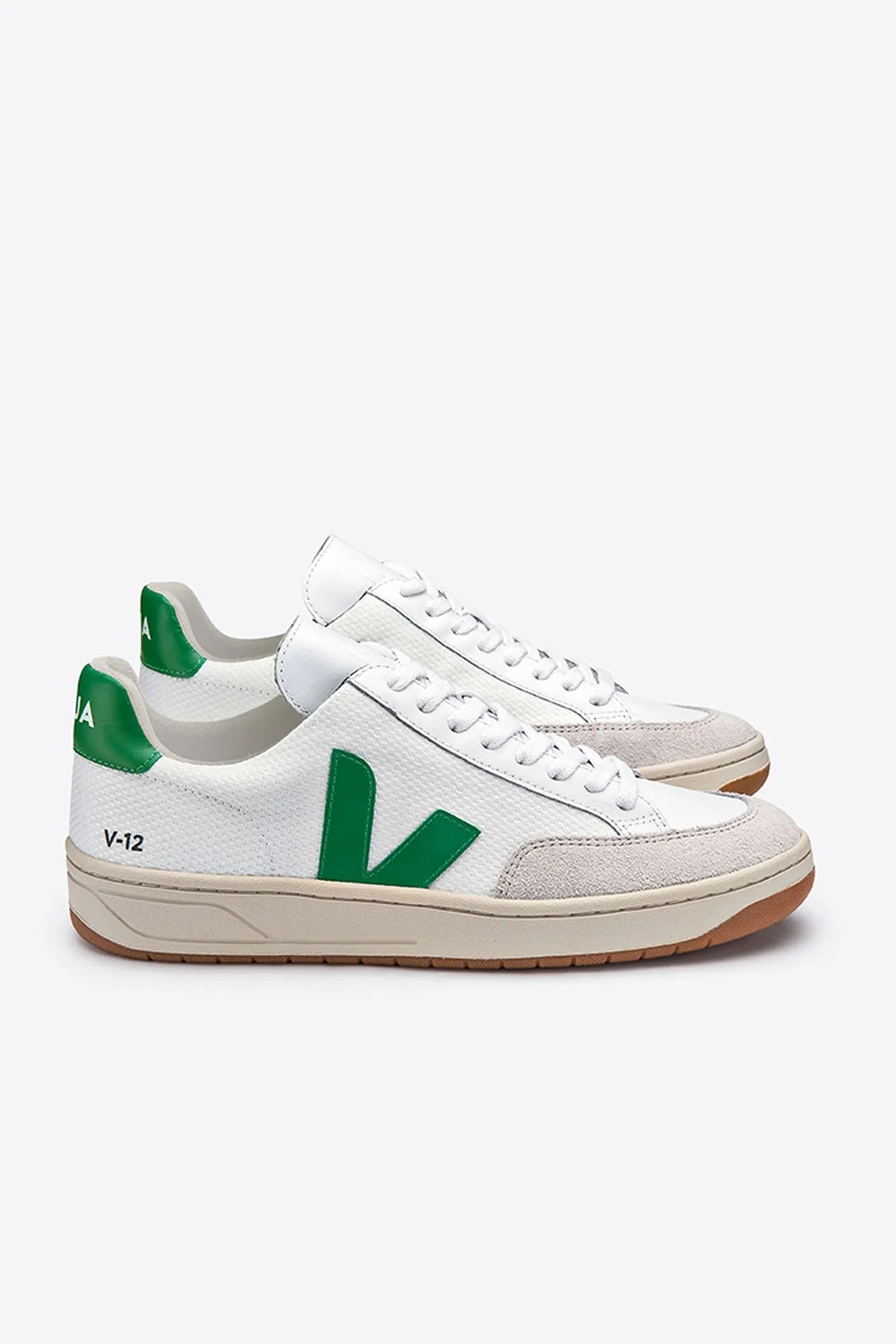 Veja Men's V12 Sneaker