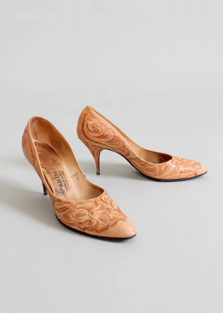 Vintage 1950s Tooled Leather Shoes Size 8.5