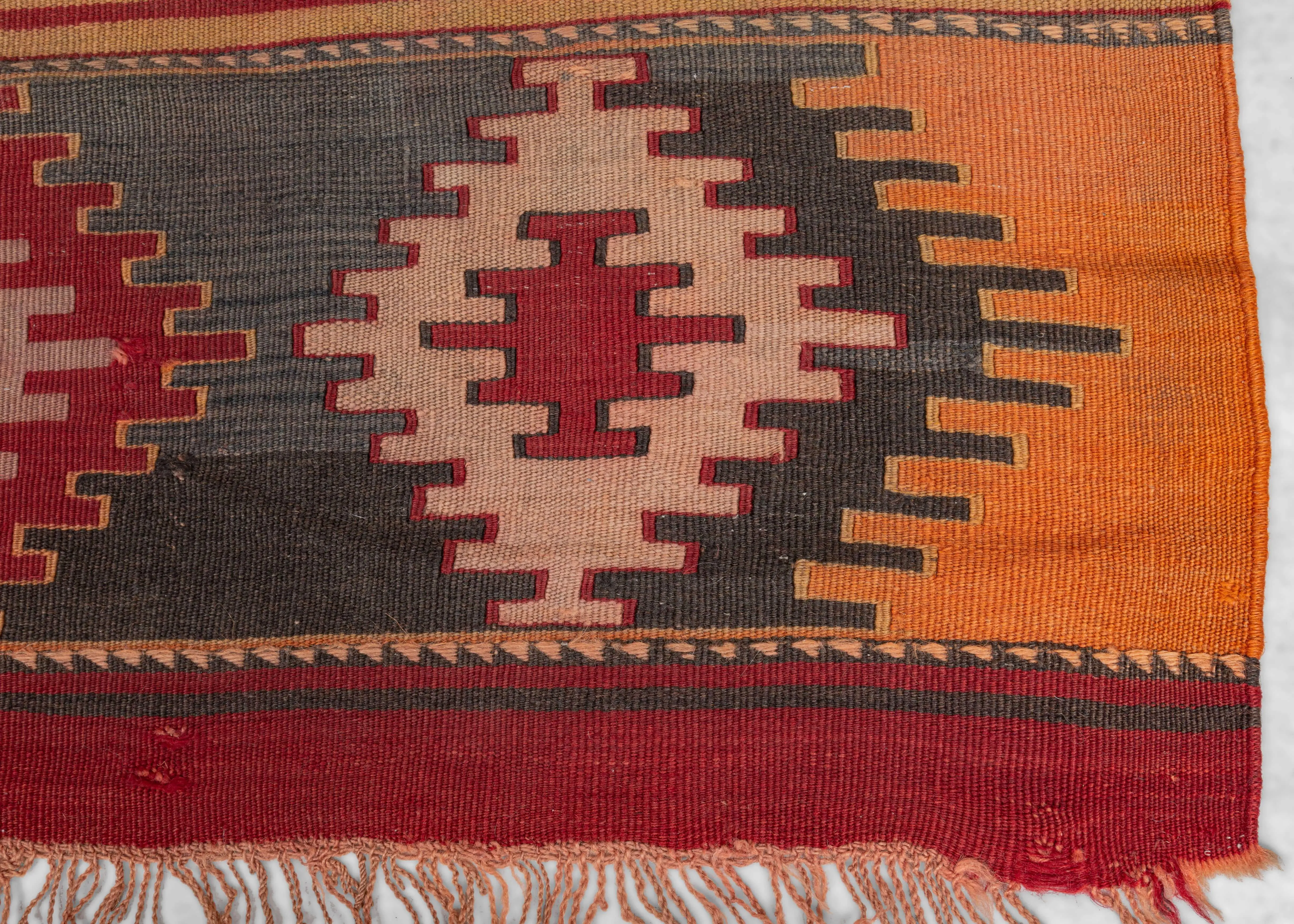 Vintage Turkish Kilim - 6' x 11'