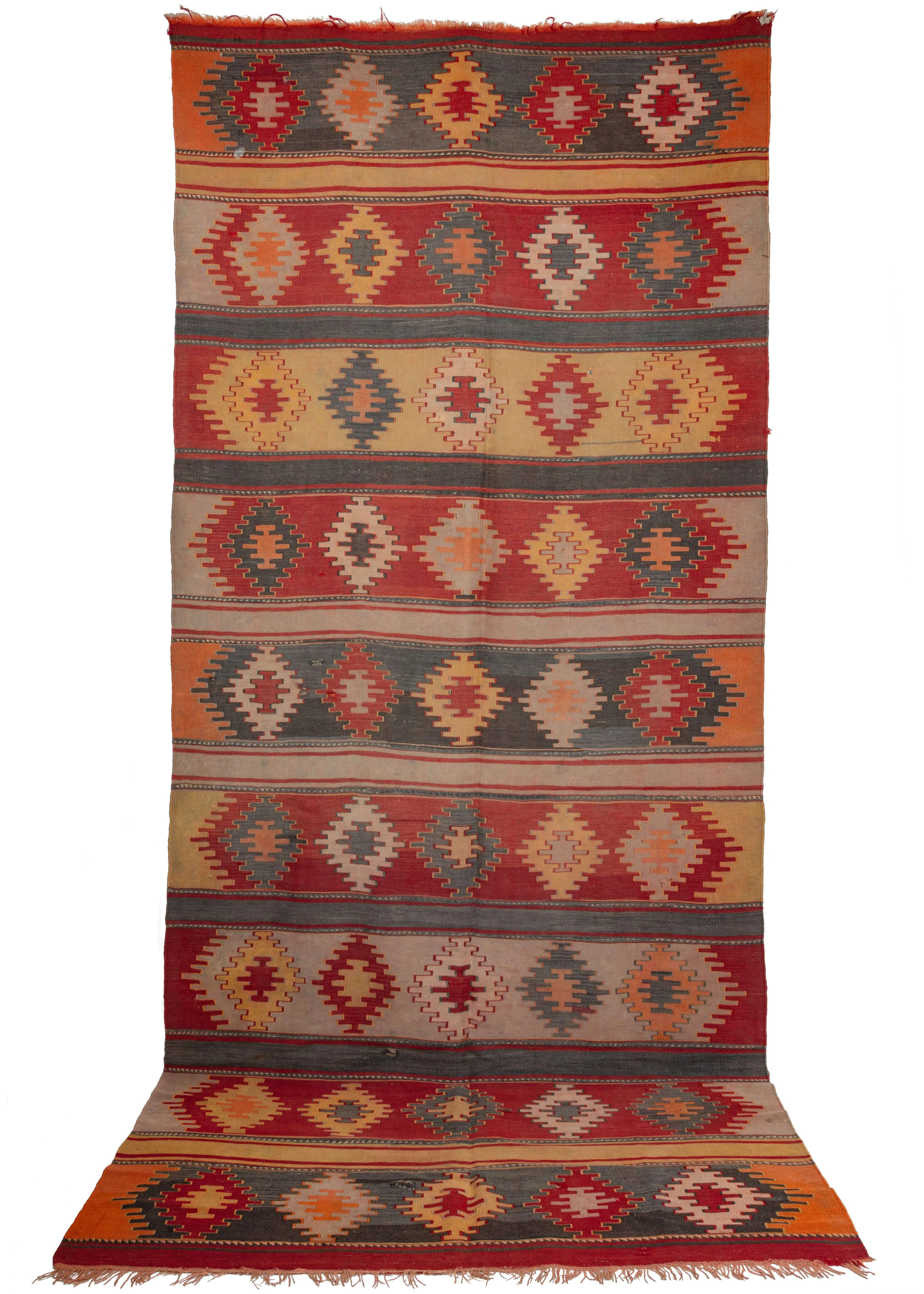 Vintage Turkish Kilim - 6' x 11'