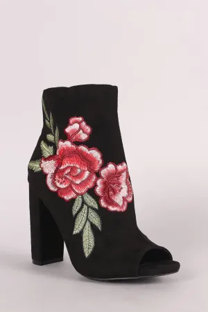 Wild Diva Lounge Embroidered Floral Chunky Heeled Ankle Boots