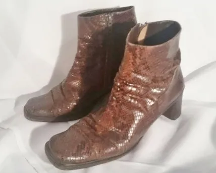 Womens VIA SPIGA ITALY PYTHON Snakeskin Leather Bootie Ankle BOOT Shoe 8.5 BROWN