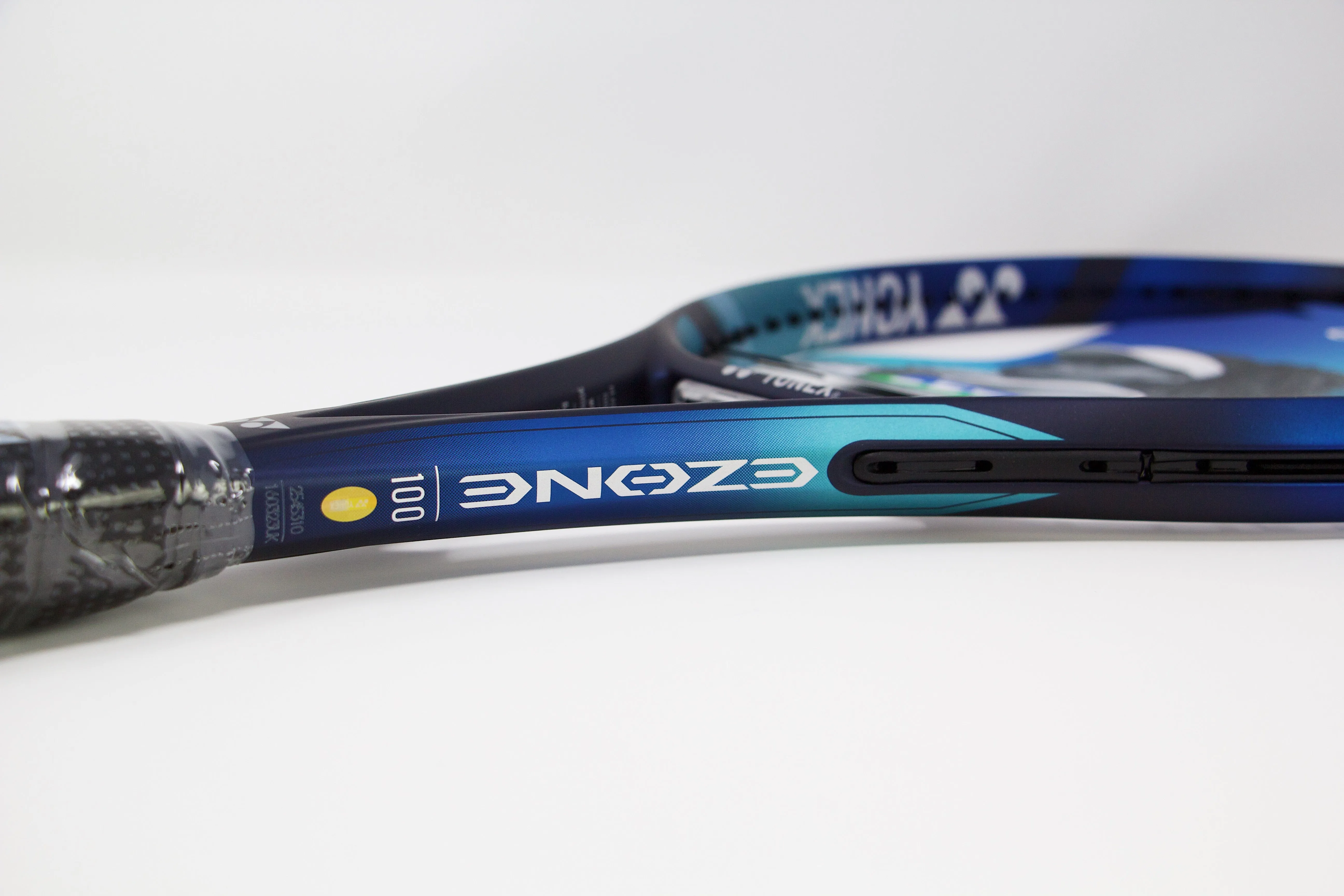 Yonex EZONE 100 2022 (300g) Tennis Racket